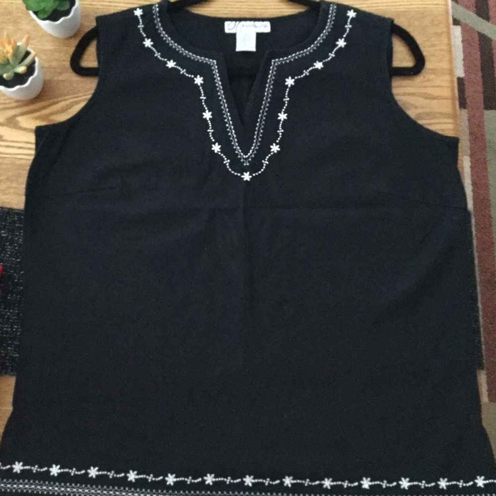 DRESS BARN WOMEN BLOUSE